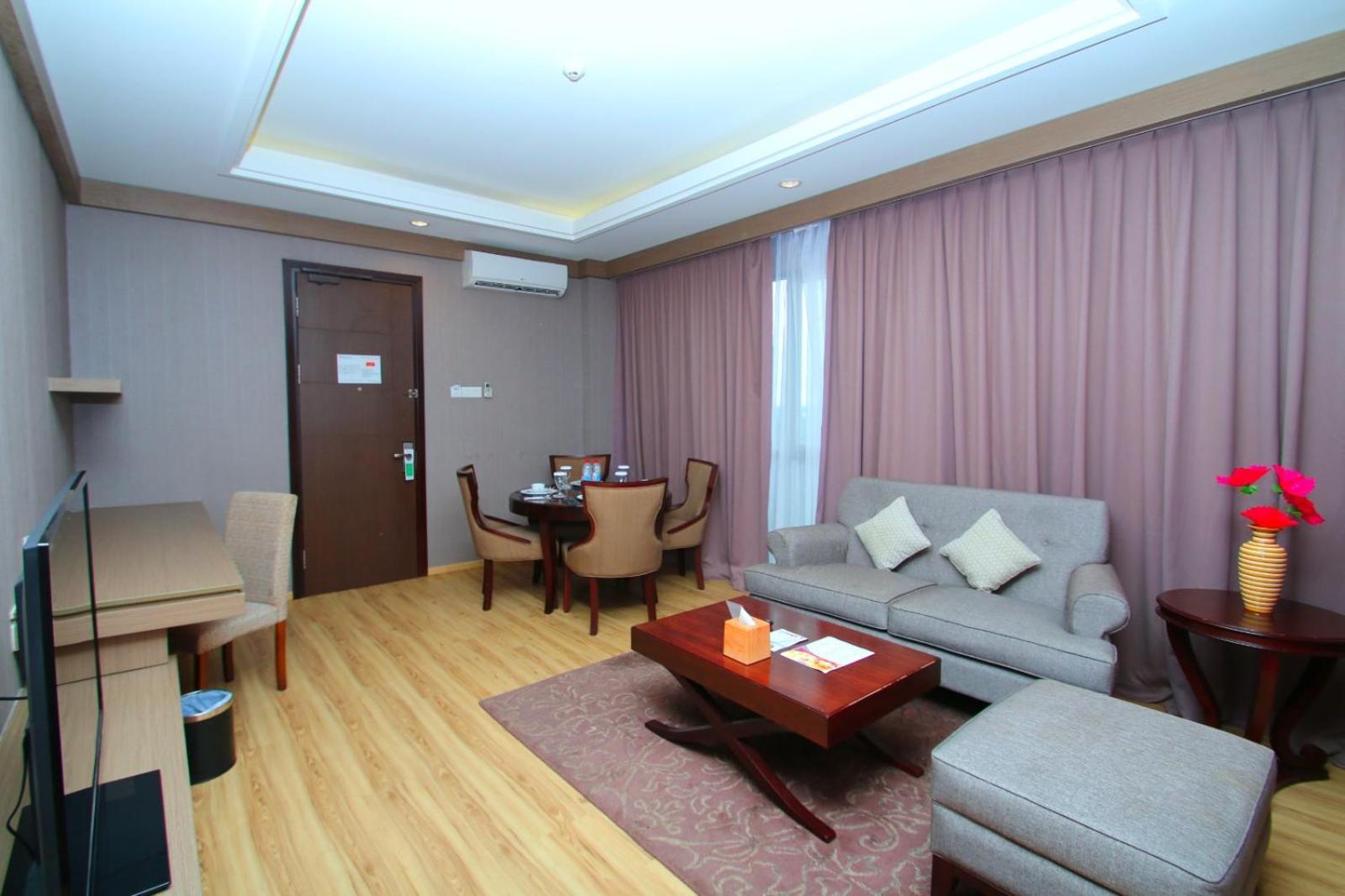 Swiss-Belhotel סורונג מראה חיצוני תמונה