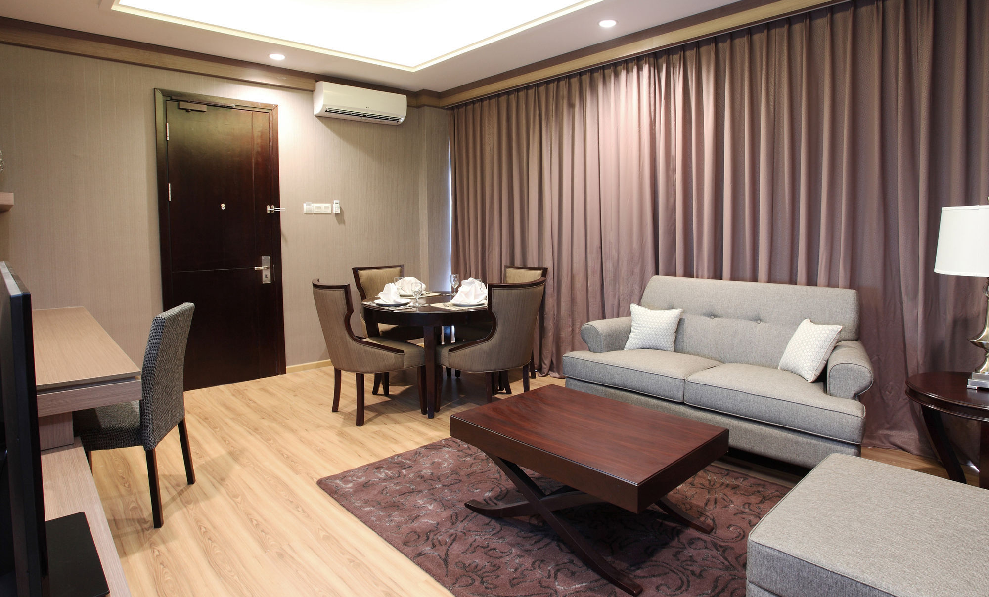 Swiss-Belhotel סורונג מראה חיצוני תמונה